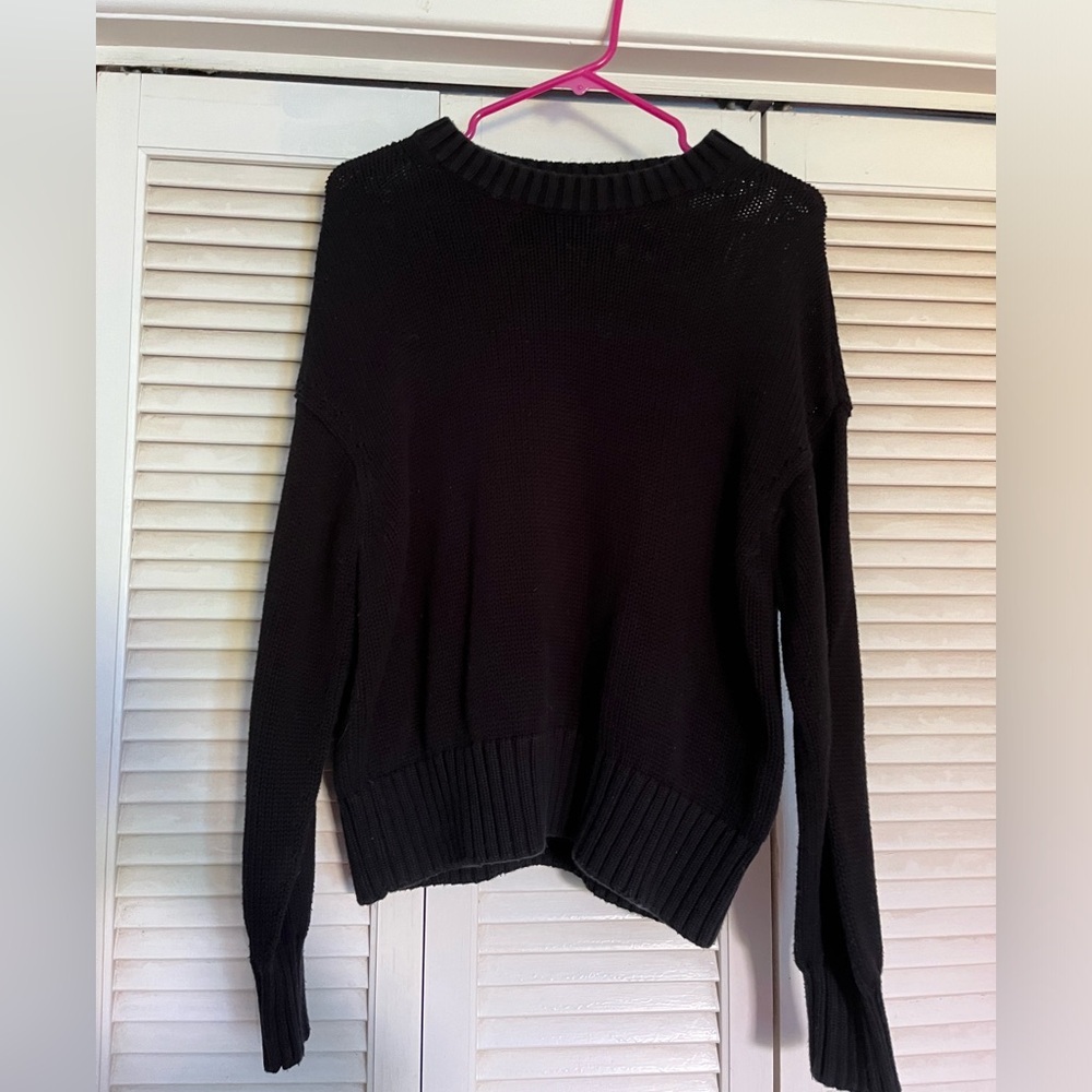 Black Gap Crewneck Sweater SIZE SMALL